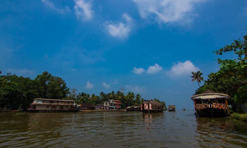 Shirleys Cruises and Holidays, Kovalam 2