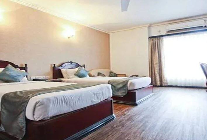 Jayshree Inn, Kolkata 4