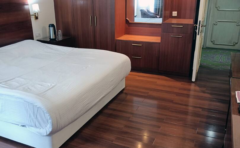 Woodstock Hotel, Pahalgam 2