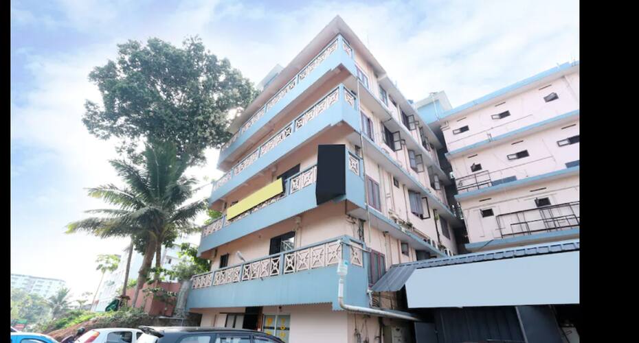 PPG Tourist Home, Kochi 2