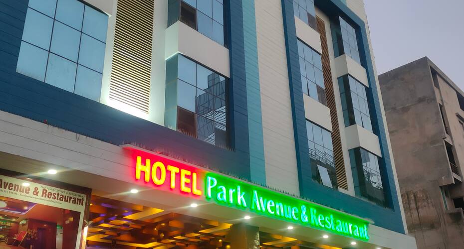 Hotel Park Avenue, Sikar 2