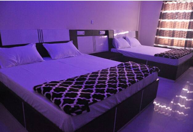 Nagpal Hotel, Suratgarh 5