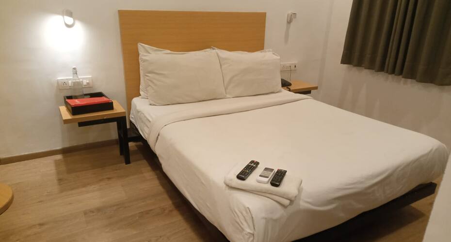 Hotel Vivek, Allahabad 3