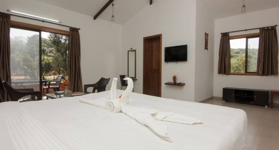 Gunaji's Bungalow, Mahabaleshwar 4