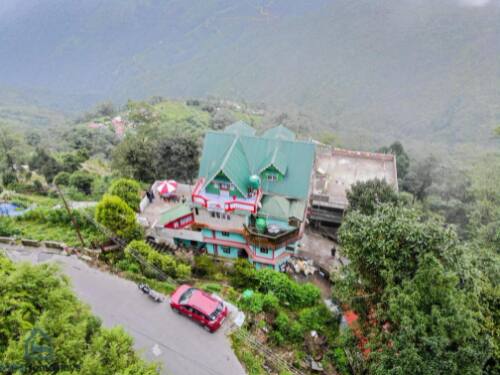 Hidden Woods Homestay, Darjeeling 2