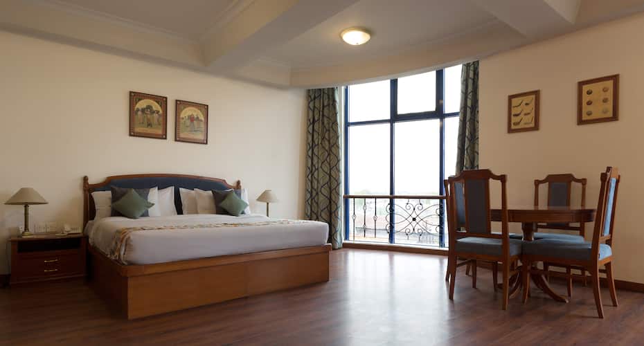 Hotel Crystal Palace, Meerut 3