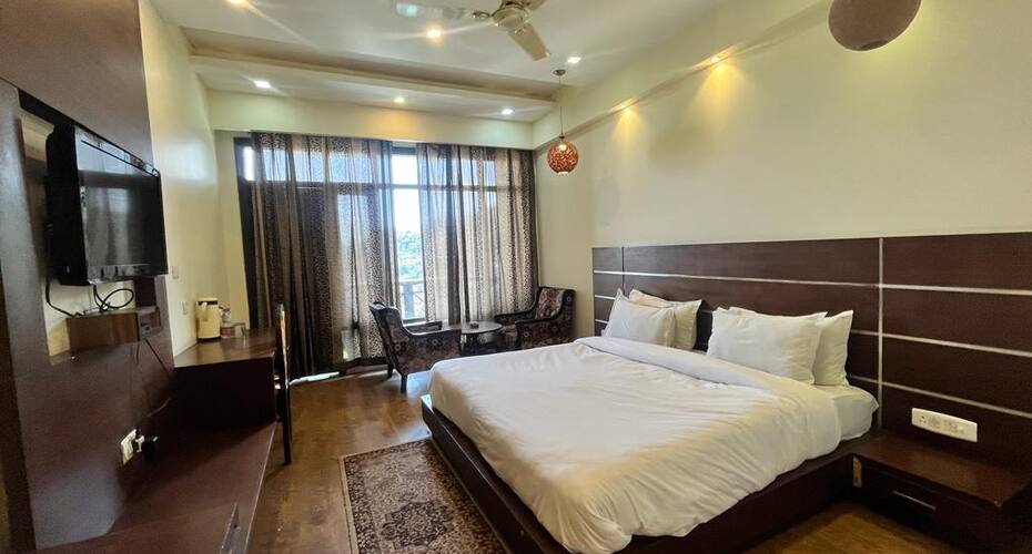 Hotel Sun N Star, Mussoorie 2