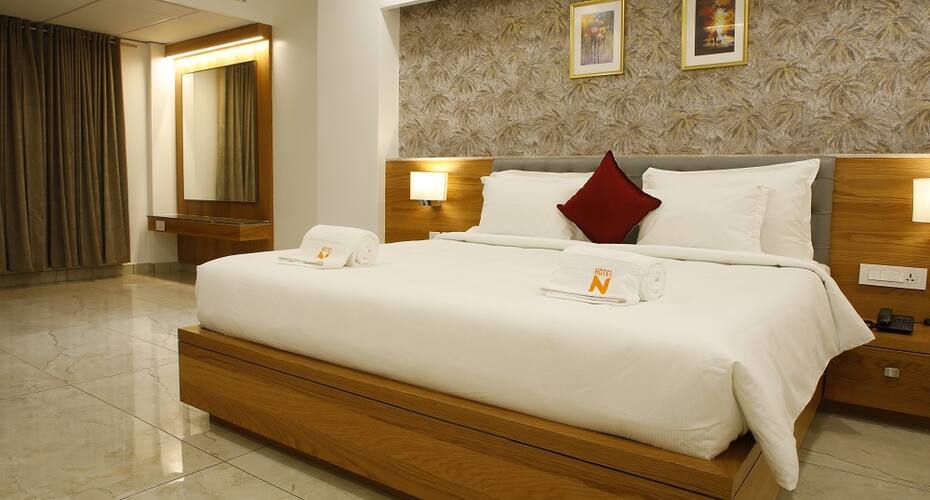 Hotel N, Eluru 4