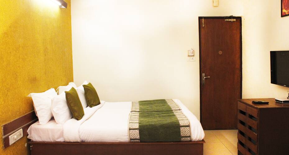 Hotel Royal, Vadodara 5