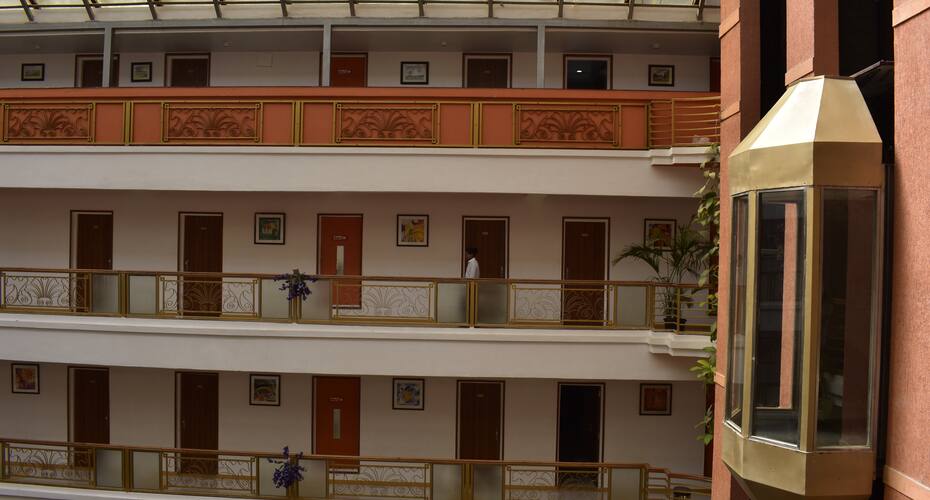 Shilpi Hill Resort, Saputara 4