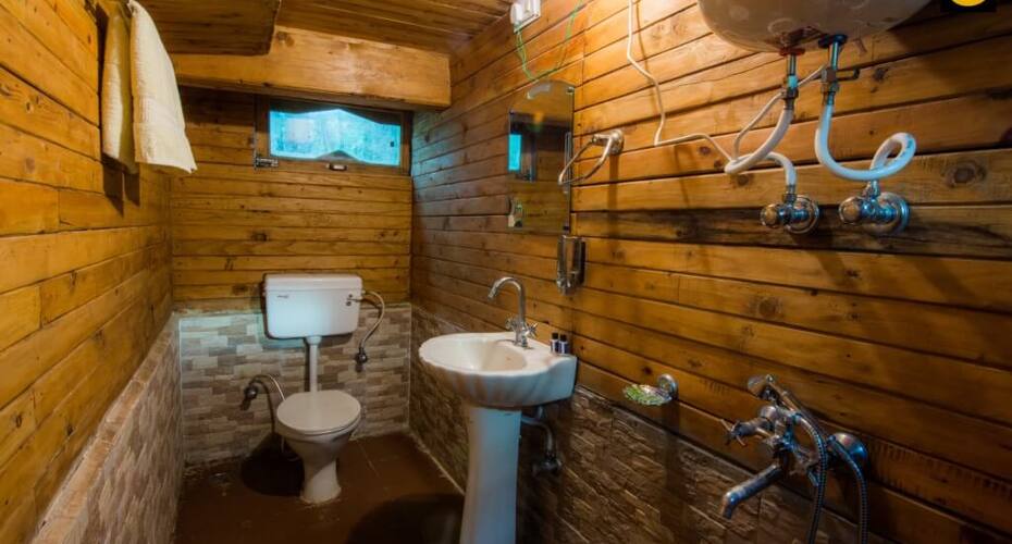 LivingStone Ojuven Resort, Narkanda 4