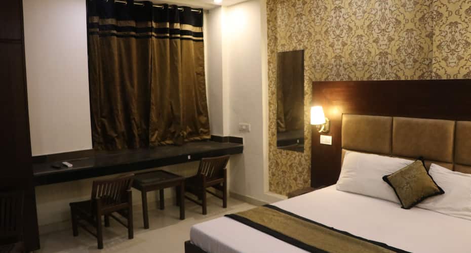 Hotel The Black Gold, Chandigarh 2