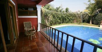 Lagoon Bay at Leonia, Hyderabad 3