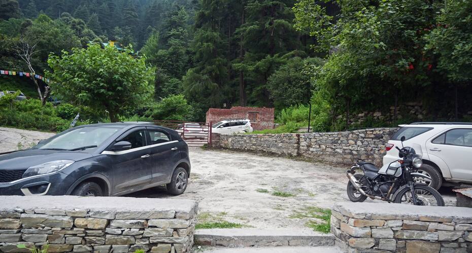 Treebo Trend Woodward Ii With Mountain View, Kasol 2
