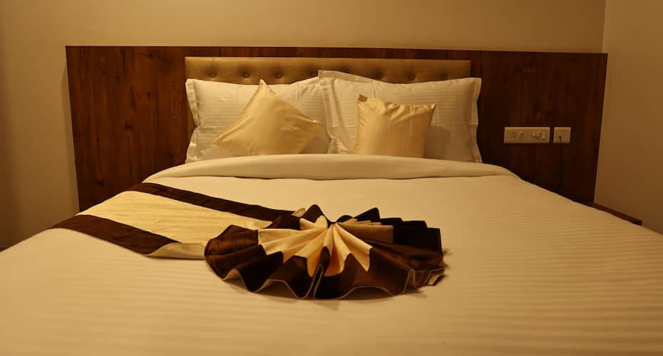 Hotel Girija Sunrise, Deoghar 5