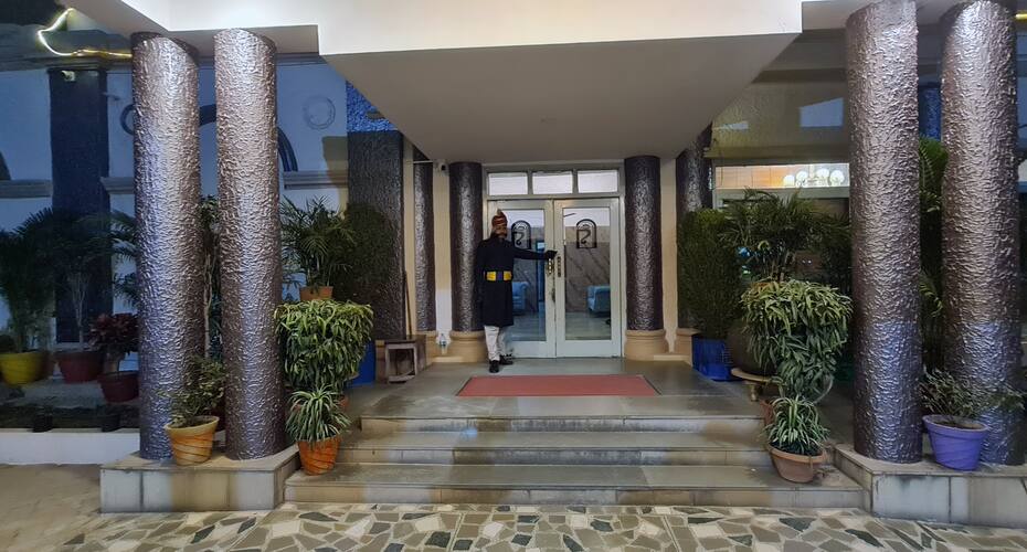 Pallavi International Hotel, Varanasi 5