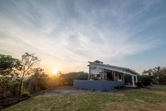 Rivercrest 4BHK Waterview Villa, Nashik 2
