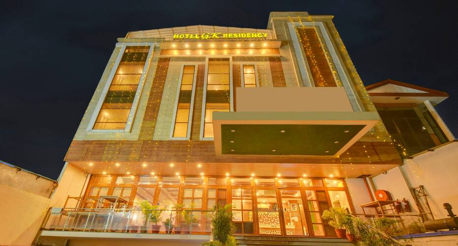Treebo Trend G K Residency, Dehradun 2