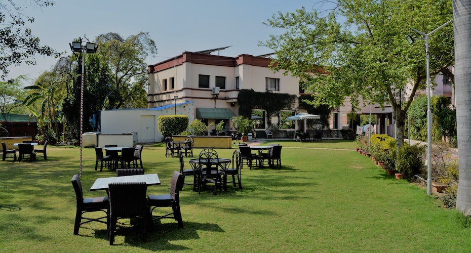 RC Palace Hotel, Bhiwadi 2