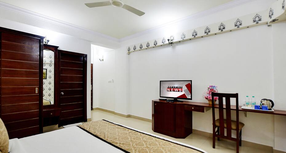The Liverpool Blue Hotels, Bangalore 5