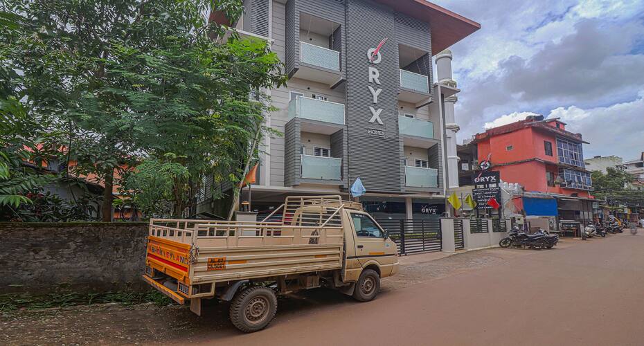 Treebo Trend Oryx Homes, Kochi 3