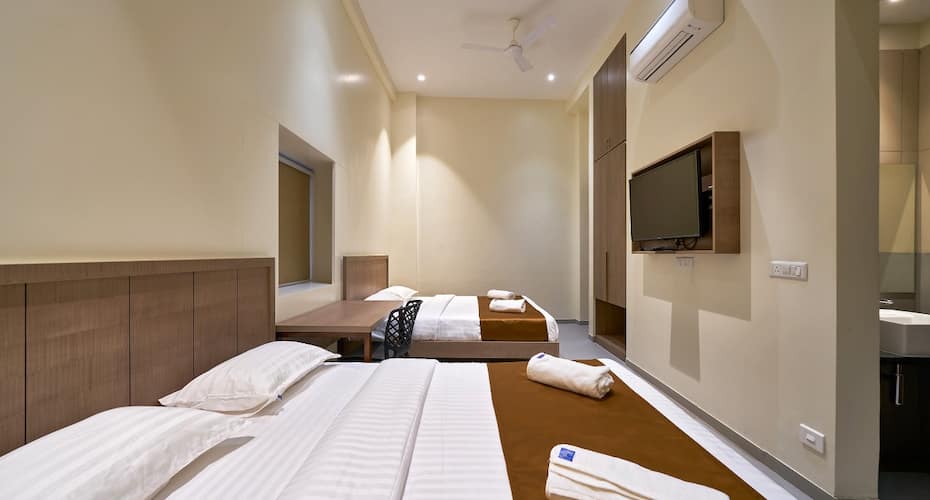 Hotel Elite Inn, Kolhapur 5