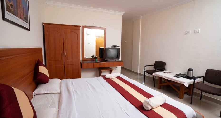 Hotel TamilNadu, Kodaikanal 4