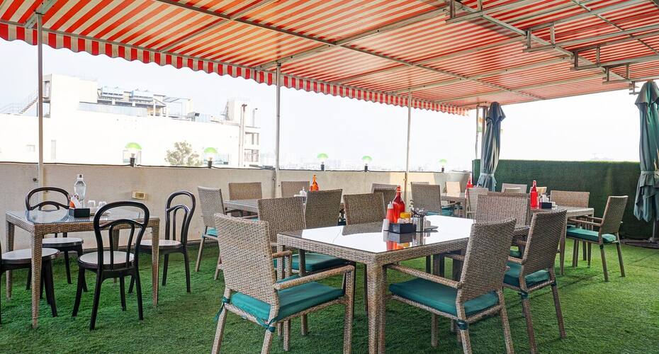Finesse International Viman Nagar, Pune 4