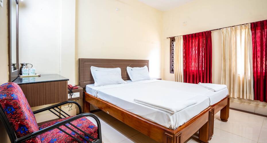 Hotel TamilNadu, Pennagaram 5