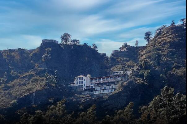 Hotel Queen of Hills, Mussoorie, Mussoorie 2