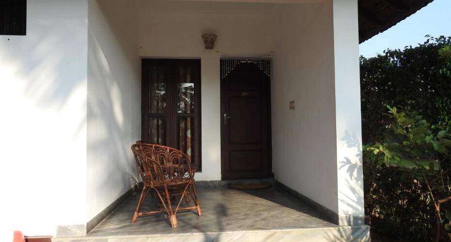 Orchid Beach Villa, Alleppey 3