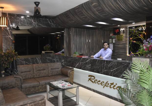 Hotel Mid Town, Ahmedabad 2