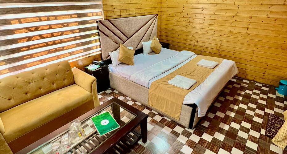 Barzam Resort By HighTown Communities, Srinagar 5