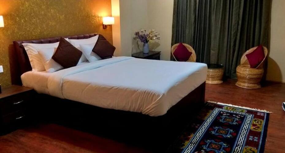 Imperial Lodge, Kolkata 3