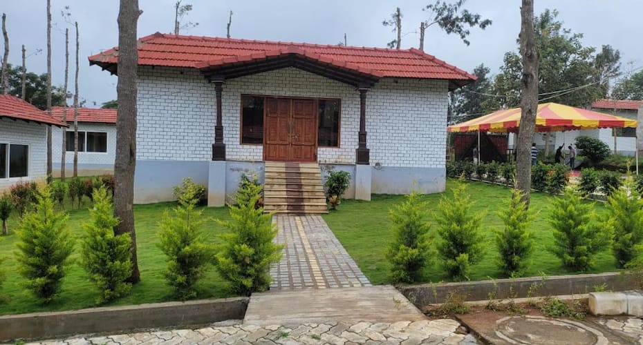 Dwarasamudra Resort, Belur 5