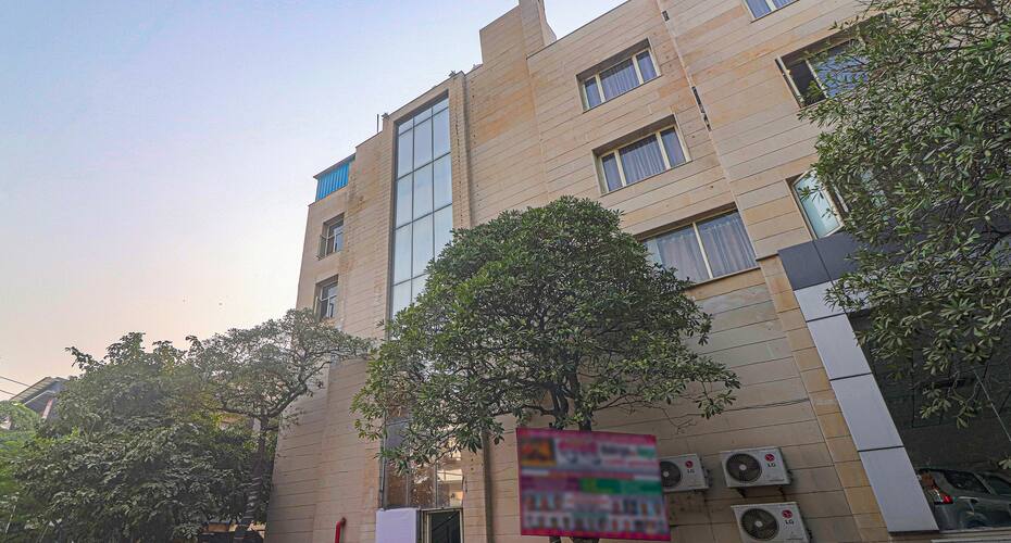 Treebo Trip Amazing House, New Delhi 1