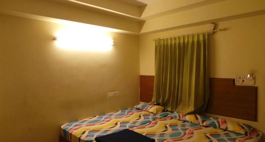 Crown Boarding & Lodging, Bangalore 4