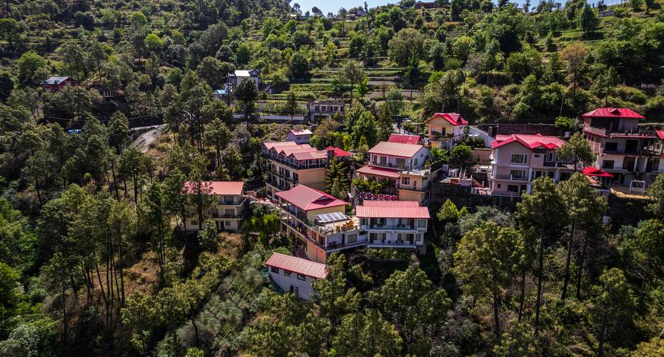 Country Inn Maple Chail, Chail 2