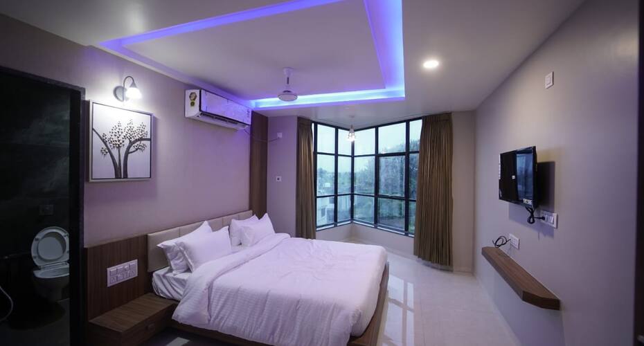 Vinnca Hotel and Banquets - Kodinar, Junagadh 5