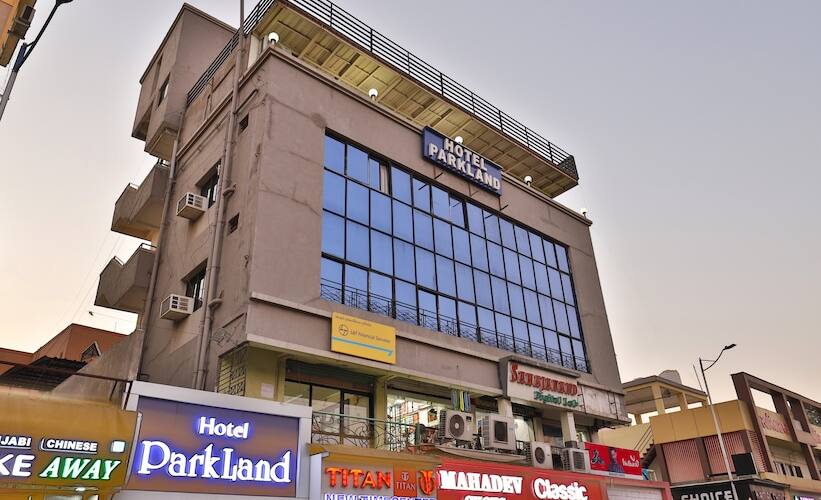 Hotel Park Land, Ahmedabad 2