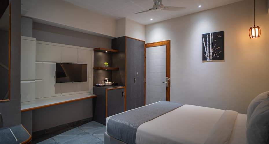 Coral Reef Hotel, Port Blair 3
