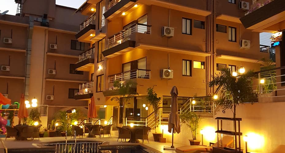 Hotel Reviews La Sunila Suites 3* (North Goa)