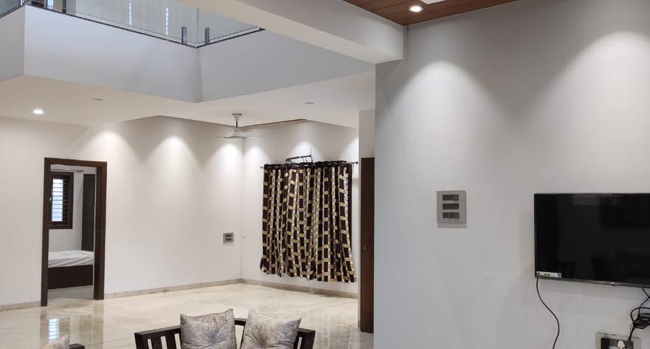 Silvassa Transit Quarters - Sterlite Corporate Guest House, Silvassa 4