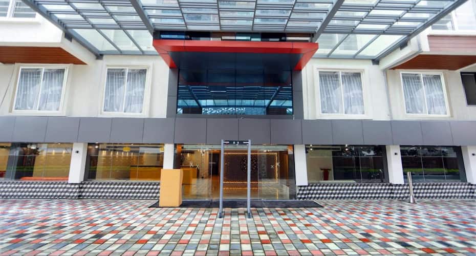 The Altruist Business Hotel, Whitefield Bangalore Price, Reviews