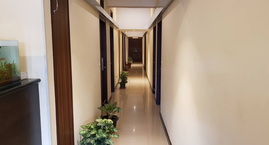 Nisarga Inn Grand, Bangalore 4