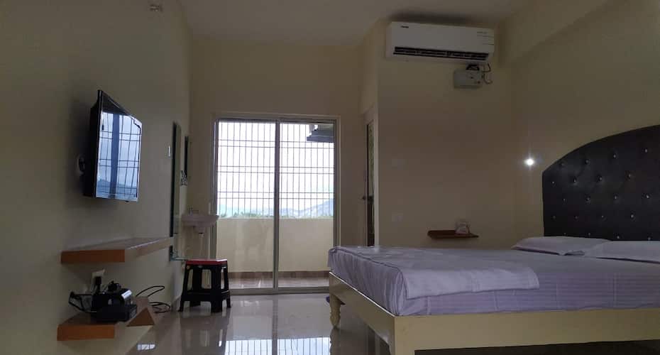 Srinivasa Hotel, Tirupati 4