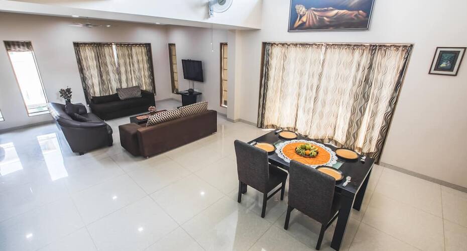 Horizon by Red Stone Villas, Lonavala 2