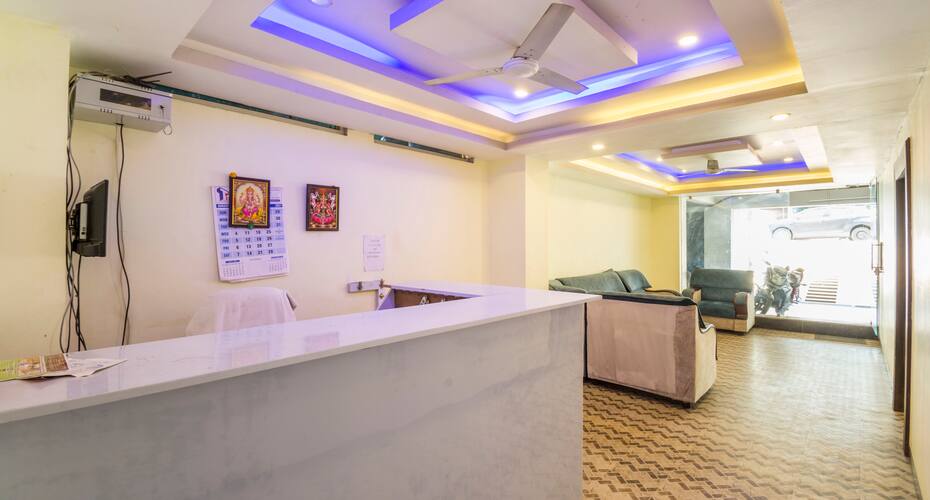 At Home Hotel Bloom, Hyderabad 5