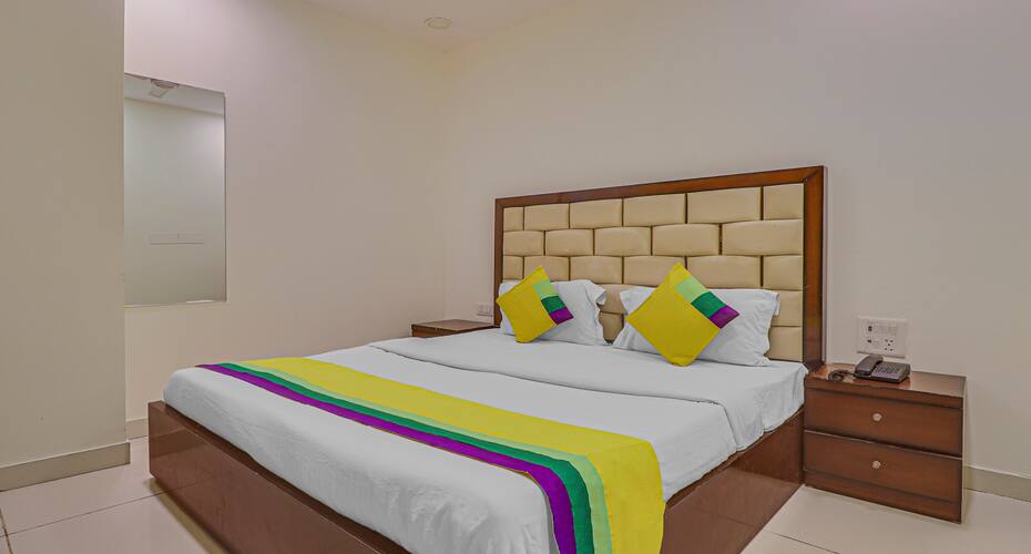 Treebo Trip Amazing Inn, New Delhi 1