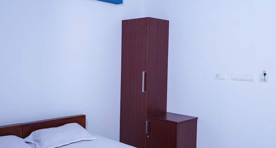 Thekkumpuram Residency (2 Km From Calicut Airport), Malappuram 2